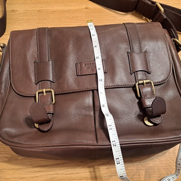 Mens Fossil Messenger Bag - Picture 5 of 8